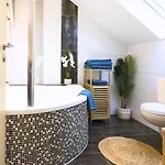 Apartment- Kueche- Parkplatz- Digitaler Check-in By Interhome * Hof (Bavaria)