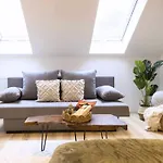 Apartment- Kueche- Parkplatz- Digitaler Check-in By Interhome *