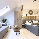 Apartment- Kueche- Parkplatz- Digitaler Check-in By Interhome Hof (Bavaria)