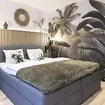 Apartment- Kueche- Parkplatz- Digitaler Check-in By Interhome Apartment Hof (Bavaria)