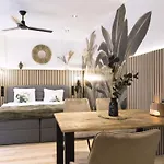 Apartment- Kueche- Parkplatz- Digitaler Check-in By Interhome *