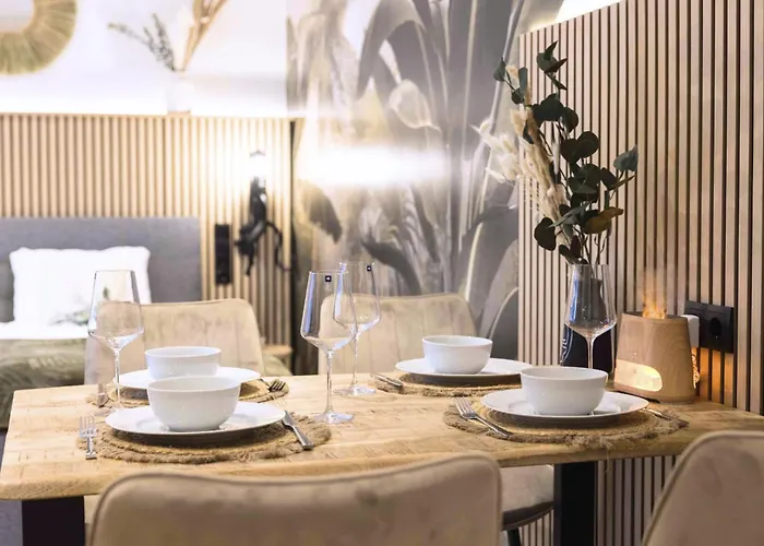 Apartment- Kueche- Parkplatz- Digitaler Check-in By Interhome Hof (Bavaria)
